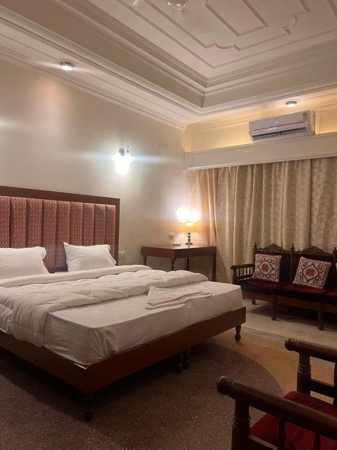 Aavaa Shanti Niwas Varanasi Exterior foto